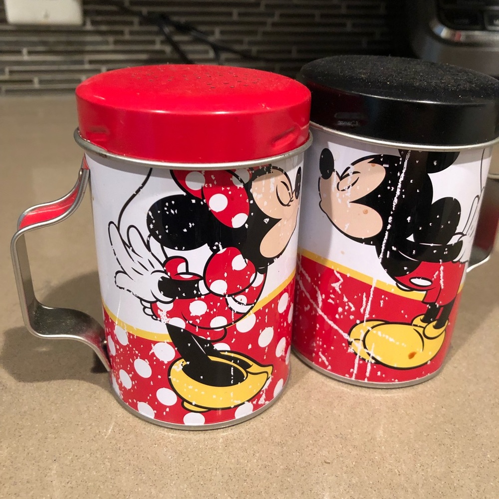 Disney salt and pepper shakers